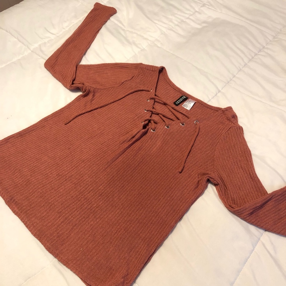 H&M tie front top
